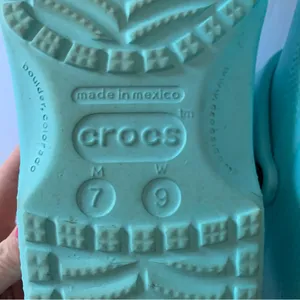 Blue Crocs thumbnail 5