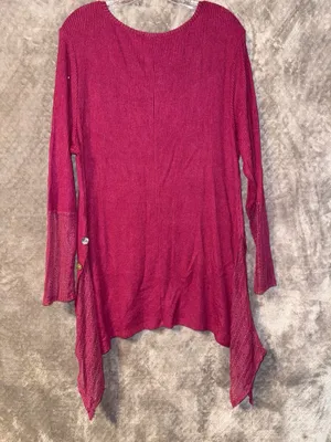World Unity Burgundy Ribbed Knit Handkerchief Side Lace-Trim Tunic Top thumbnail 10