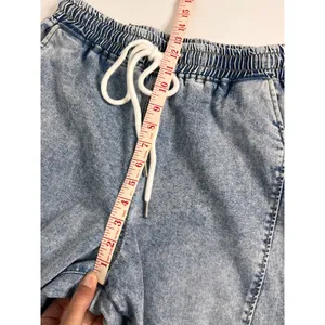 RISEN Light Wash Denim Slouchy Cropped Barrel Wide Leg Jeans Size Small thumbnail 5