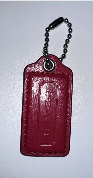 Fuschia Pink Coach Hangtag Tag‎ Dark Pink Patent Leather thumbnail 1