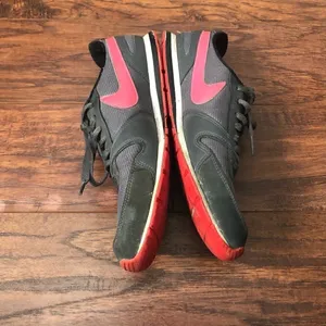 NIKE women’s athletic shoes sneakers size 10 eur 42 gray pink thumbnail 2