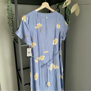NWT Volcom Button Front Floral Maxi Dress thumbnail 2