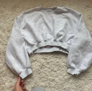 ZARA Sweatshirt thumbnail 1
