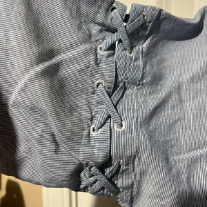 Madewell Blue Cold Shoulder Flutter Sleeve Stripe Laced up Dress coastal chic‎ M thumbnail 8