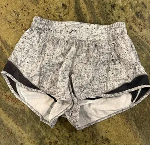 Lululemon Shorts thumbnail 1