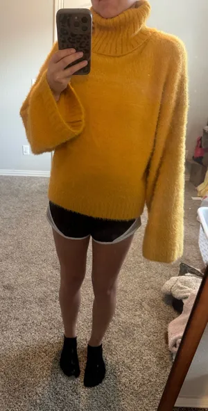 Oddi Yellow Sweater thumbnail 1