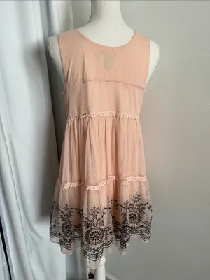 Ultra Pink Blush Stretch Sleeveless Tiered Mini Dress with Black Embroidered Hem thumbnail 6