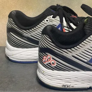 New Balance 890V6 Gray/Black Women's Running Shoes Size 10B thumbnail 13