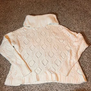 LOFT White Diamond‎ Pattern Cable Knit Cowl Neck Sweater Size L thumbnail 2