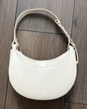 Abercrombie shoulder bag thumbnail 1
