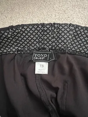 Beyond Scrubs Black Bottoms thumbnail 2