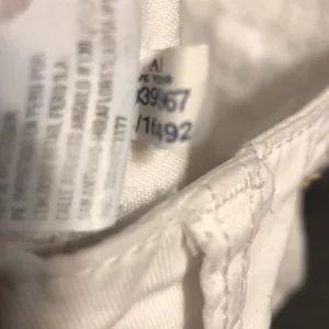 American Eagle Outfitters Stretch Shortie Size 4 White Shorts thumbnail 8