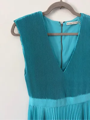 Alice + Olivia Joleen V Neck Pleated Skirt Handkerchief Midi Dress Teal Blue 4 thumbnail 2