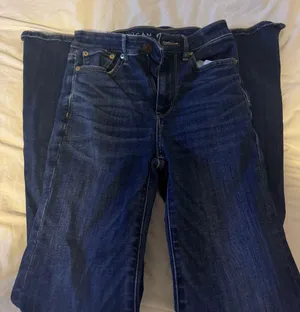 American Eagle Outfitters Jeans thumbnail 1