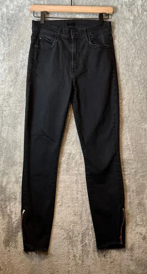 Mother The Stunner Double Zip Ankle Step Fray‎ Jeans in Not Guilty Black Sz 27 thumbnail 1