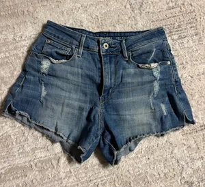 Vintage Levi’s Shorts thumbnail 1