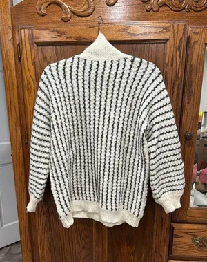 FRNCH Sweater  thumbnail 2