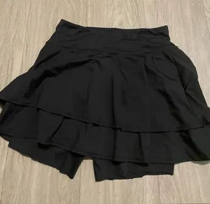Black Tiered Women's Skirt thumbnail 1