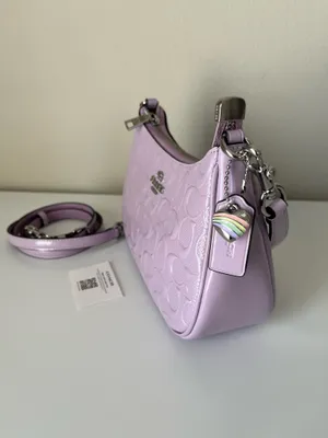 Coach Teri Shoulder Bag In Signature Leather With Heart Charm thumbnail 4