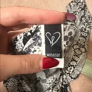 Windsor Snake Skin Print Longsleeve Crop Top thumbnail 3