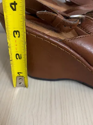 Comfortable Brown Leather Slingback Sandals - Brand: b.o.c.size 8 thumbnail 6