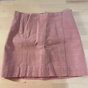Free‎ People Vegan Leather Mini Skirt Pink Modern Femme Size 8 Lined Coquette thumbnail 2
