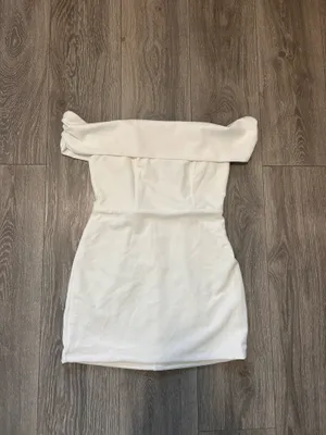 New Showpo Liliana Mini Dress Off Shoulder Bodycon Dress Size 6 MSRP $79 thumbnail 6
