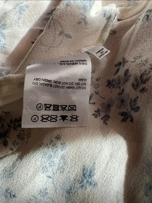 Reformation Saskia White Blue Floral Dress size 8 - fits like a small thumbnail 6
