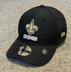 New Era Men's New Orleans Saints Night Black 39Thirty Fitted Hat size Med/Large thumbnail 1