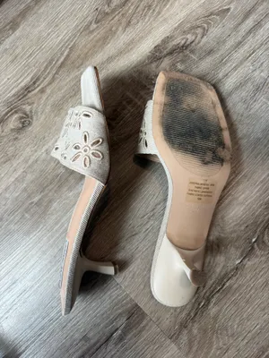 Steve Madden Cloth Floral Kitten Heels thumbnail 3