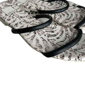 Dolce Vita‎ Flip Flop Sandals Black Size 9.5 thumbnail 2