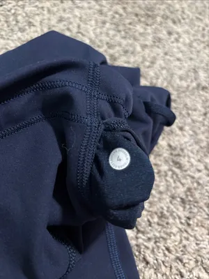 Lululemon Wunder Train High Rise Short 8" True Navy size 4 thumbnail 4