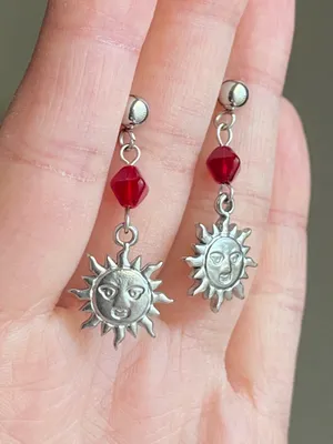 Handmade stainless steel sun face & Czech glass beads boho retro vintage style dangle earrings☀️ thumbnail 3