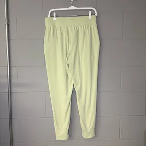 Lululemon Ready to Rulu Classic-Fit High-Rise Jogger *7/8 Length in Dewy Size 8 thumbnail 7