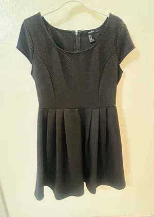 Forever 21 Black Sparkly Dress Mini thumbnail 1