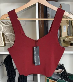 Banana Republic Sculpted Knit Crop Top In Burgundy Womens Small New NWT $70 thumbnail 1