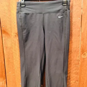 Nike Dri-Fit‎ Capri Pants thumbnail 7