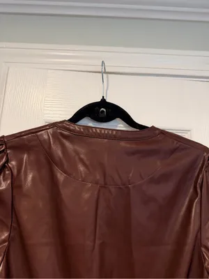 NWT Vigoss Size S Brown Faux Leather Mini Dress Puff Sleeve Smocked Waist V Neck thumbnail 11