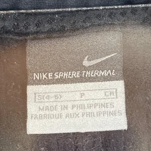 Nike Sphere Thermal Womens Black Half-Zip Pullover Jacket Size S 83j thumbnail 3