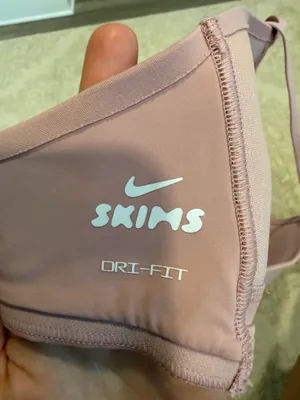 NikeSKIMS Matte Women's Contour Cami Bra Size S-DD thumbnail 6