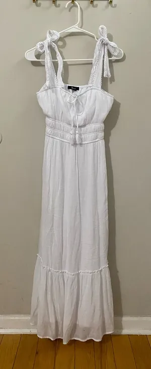 Trixxi White Tie-Shoulder Smocked Maxi Dress thumbnail 1