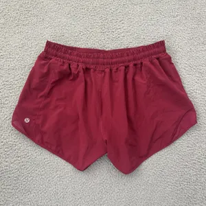 Lululemon Hotty Hot Shorts Low Rise 2.5" Pomegranate Pink Athletic Women's 10 thumbnail 2