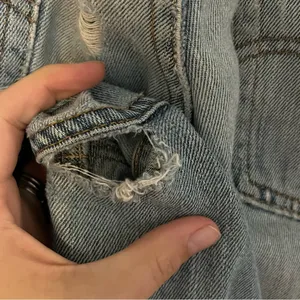 Levi’s 560 Levi Strauss vintage Mom Jeans HighRise denim jeans thumbnail 10