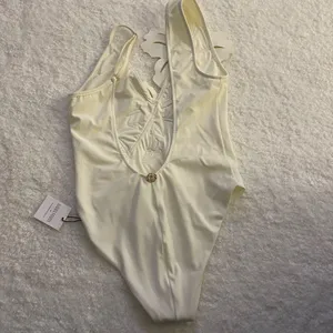 NWT Bahia Maria x Anthropologie Maria Hawaiian White One-Piece Swimsuit. Medium thumbnail 6
