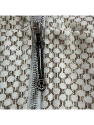 Lululemon Full Zip Hoodie Womens Size 8 Cream Brown Pattern Athletic Jacket thumbnail 4