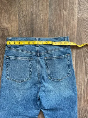 Reformation Liza Ultra High Rise Straight Jeans Medium Wash Denim Size 27 thumbnail 5