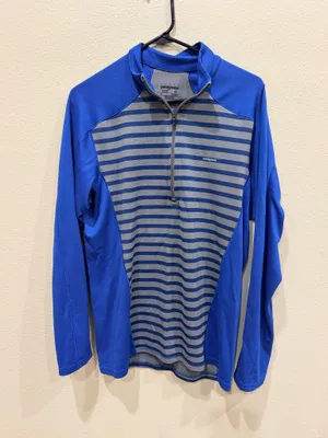 Patagonia quarter zip men’s size medium thumbnail 1