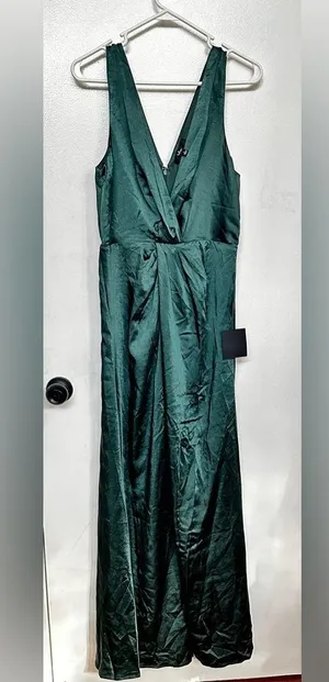 Elegant Green Satin Dress Size L thumbnail 2