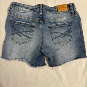Vintage Aeropostale Denim Shorts | Size 000 thumbnail 2