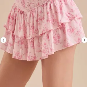 Altar'd State Gracelynn smocked floral skort Pink thumbnail 1